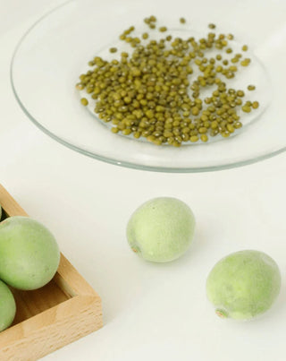 Łagodny żel oczyszczający z zieloną śliwką Green Plum Refreshing Cleanser Beauty of Joseon_2