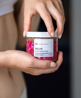 Relaxing Natural Body Scrub with Epsom Salt Opcja Natura