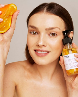 Emulgujący olejek do zmywania makijażu i Spf squeeze an orange Veoli Botanica_1