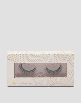 Bamm!Lashes Extraordinary Doll 2D false strip eyelashes for repeated use natural effect - 1
