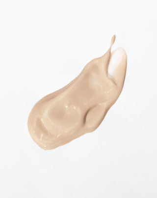 Aggie brightening cream for dry skin reduces redness and gives a glow effect