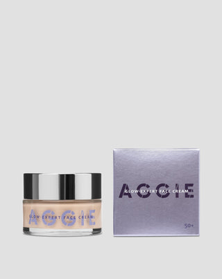 Aggie brightening cream for dry skin reduces redness and gives a glow effect
