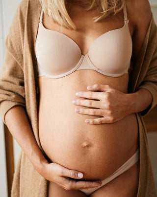 Lili&Mu nipple balm for pregnant and postpartum women with shea butter