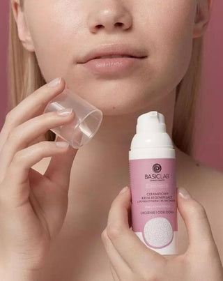 Ceramide regenerating cream with 5% prebiotic and 3% panthenol Soothe and rebuild BasicLab - 2