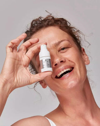 Lifting eye and eyelid serum with 10% peptide complex and ceramides BasicLab - 2