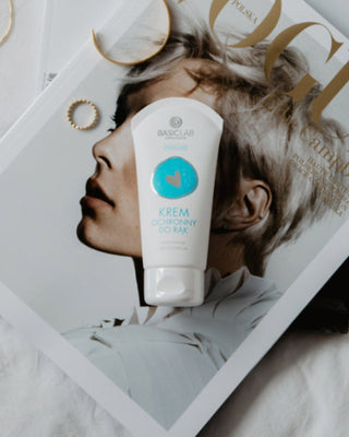 7-Plant Oil Hand Cream for Rough and Dry Hands BasicLab - 2