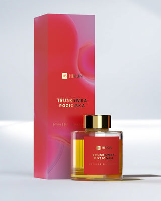 Reed Diffuser with Strawberry and Wild Strawberry Scent in Glass Bottle with Natural Rattan Sticks HiSkin - 1