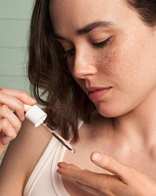 Health Labs Care Solve On lactoferrin regulating serum for acne and redness - 2