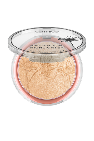 Silky Formula Highlighter Beyond Golden Glow 030 More Than Glow Catricec