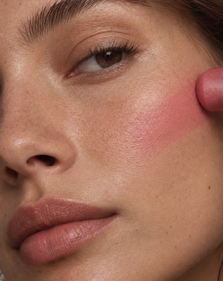 Blush Stick, Natural Effect and Care Desert Rose Nutridome - 2