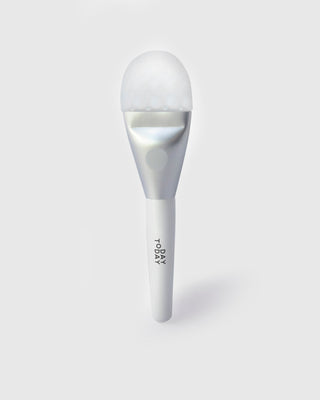 Face Mask Brush with Silicone Tip and Protrusions, Day Hooray - 1